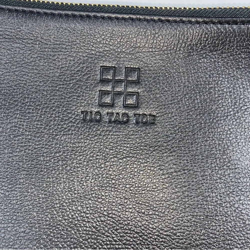 Tic Tac Toe NWT Half Moon Black Crossbody Black Leather 3 in 1 Minimalist Travel